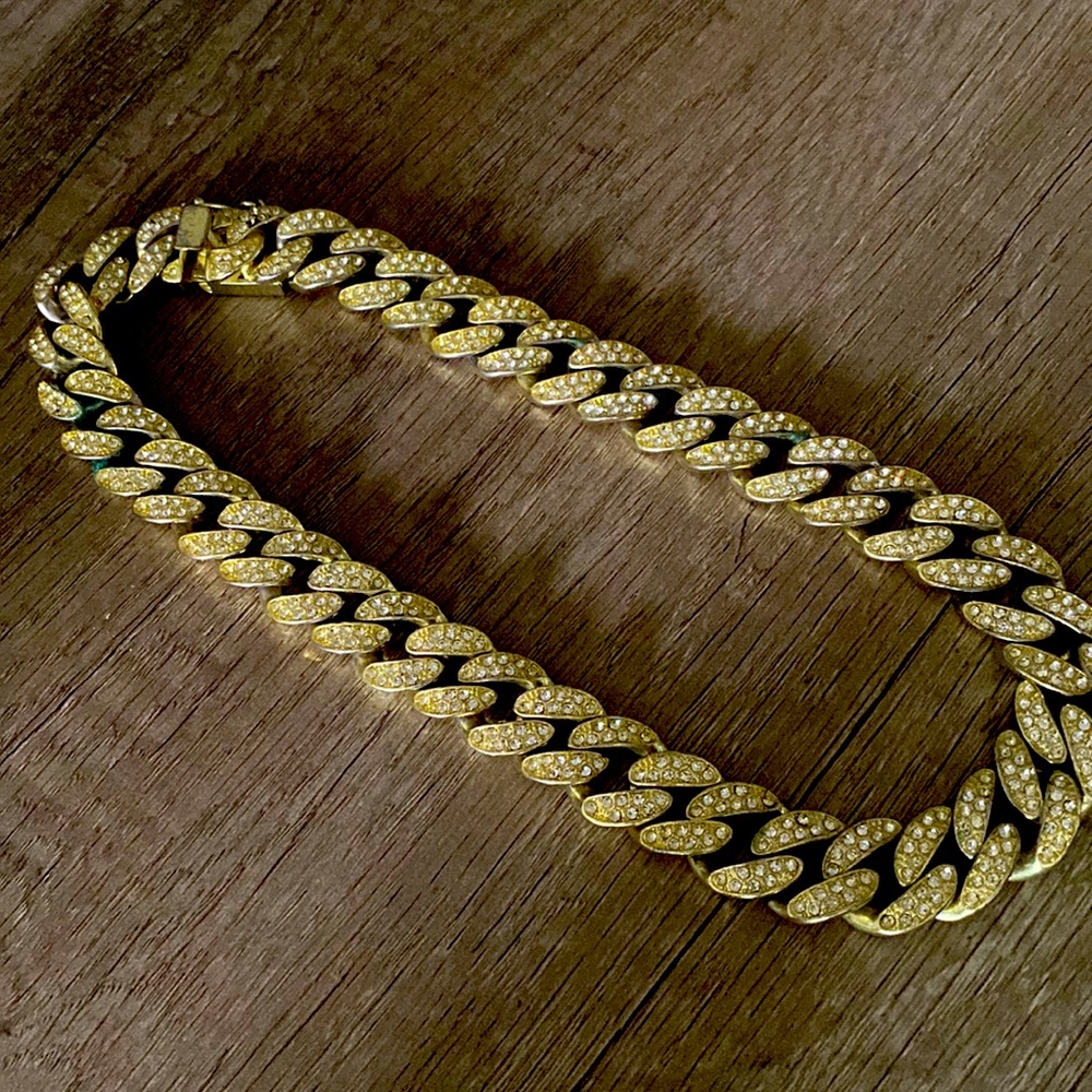 Necklace - Picture 2 of 2